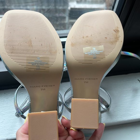 MARC FISHER Acres Platform Strappy Ankle Wrap Sandals - Silver Metallic - 7 - Picture 4 of 4